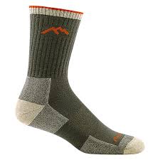 Darn Tough - Men's Hiker Micro Crew Midweight Cushioned Hiking Sock - Olive - Two Rivers Treads