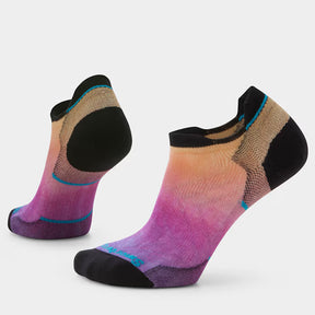 Women's Zero Cushion Print Run Low Ankle socks by Smartwool, featuring a colorful geometric pattern and low ankle design.