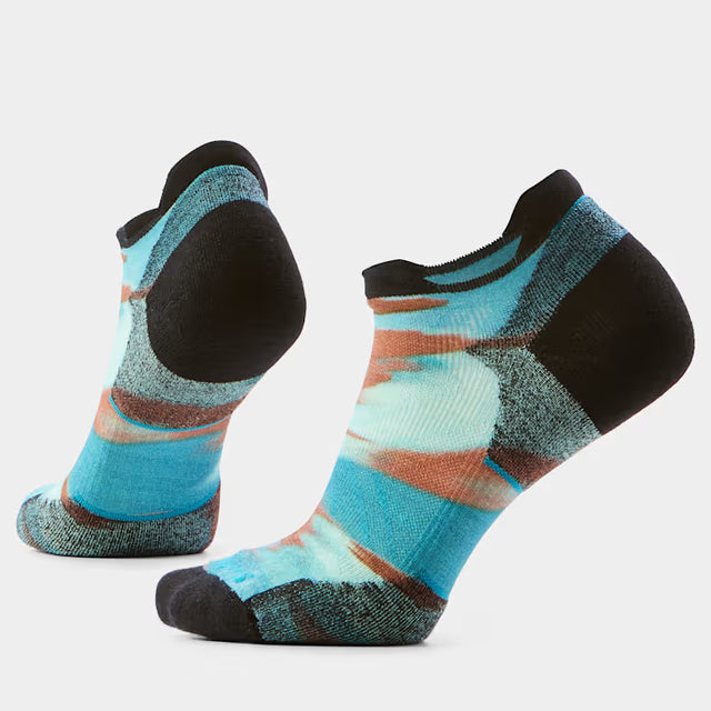 Smartwool Women's Targeted Cushion Run Low Ankle socks, showing a close-up of the cushioned ankle area and breathable knit fabric.