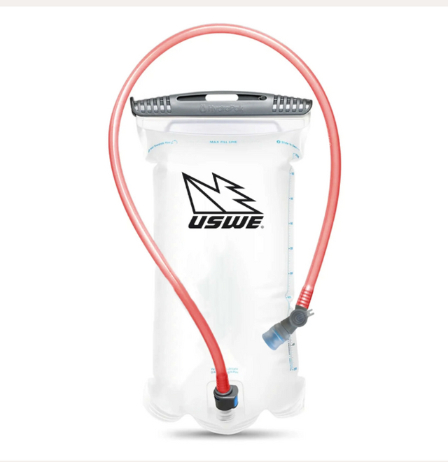USWE 1L Elite Hydration Bladder with adjustable tube and bite valve for outdoor hydration and sports activities.